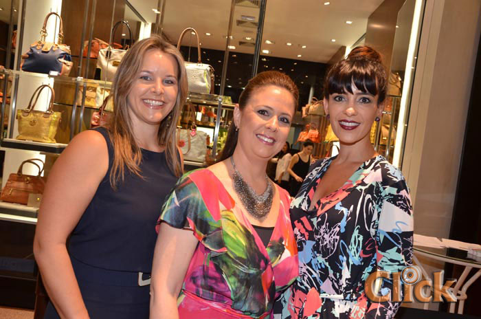 Coquetel de inauguração Monica Sanches no Galleria