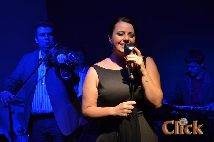 Noite de Jazz no Iff! com a cantora Julia Simões