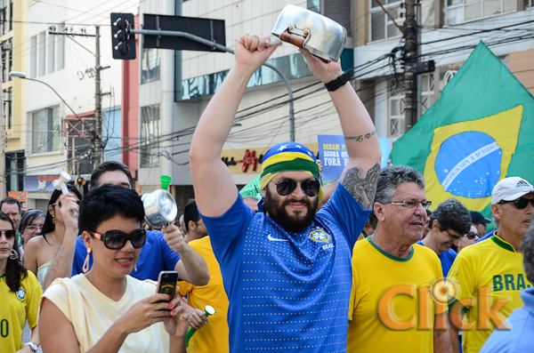 Manifestação do dia 12 de abril