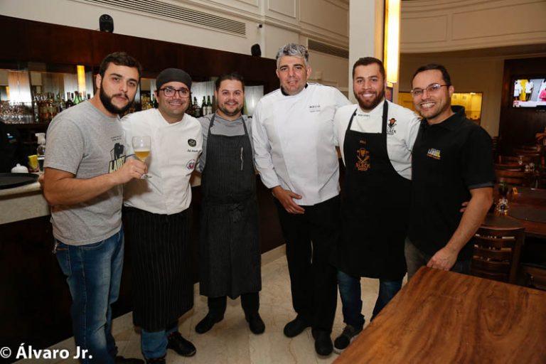 Jantar a 8 mãos no Del Jardín em prol do Centro Corsini‏