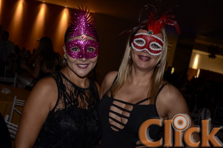 Baile de Máscaras do Regatas